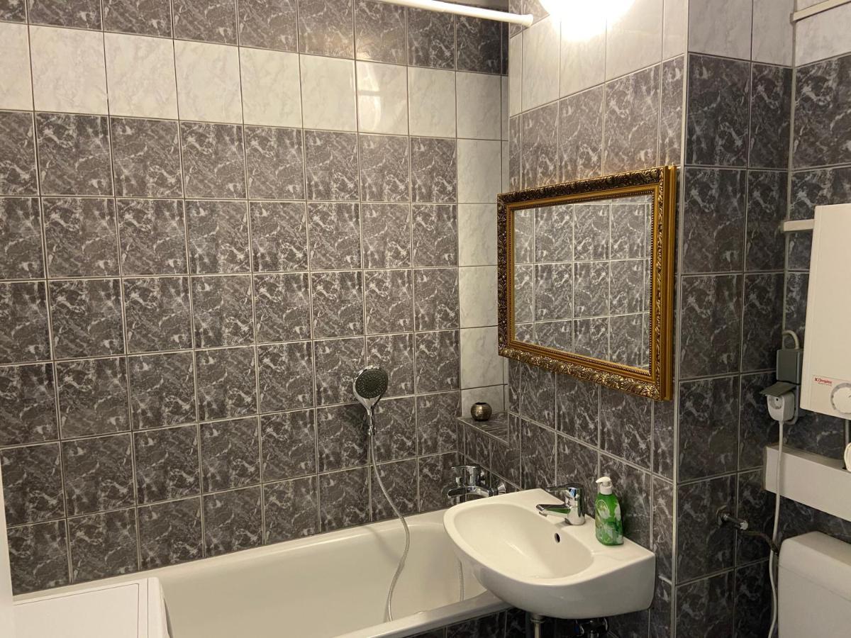 Schoene Kleine Wohnung Котбус Екстер'єр фото